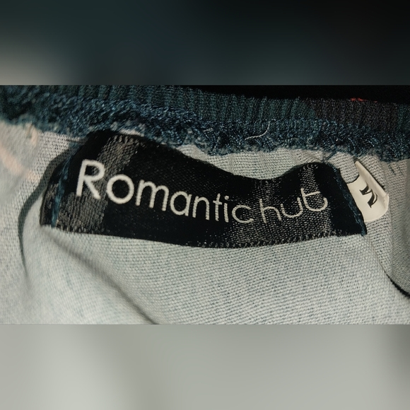 Romantic Hut, Oversized Teal&Coral Cheetah Tank - Picture 5 of 6